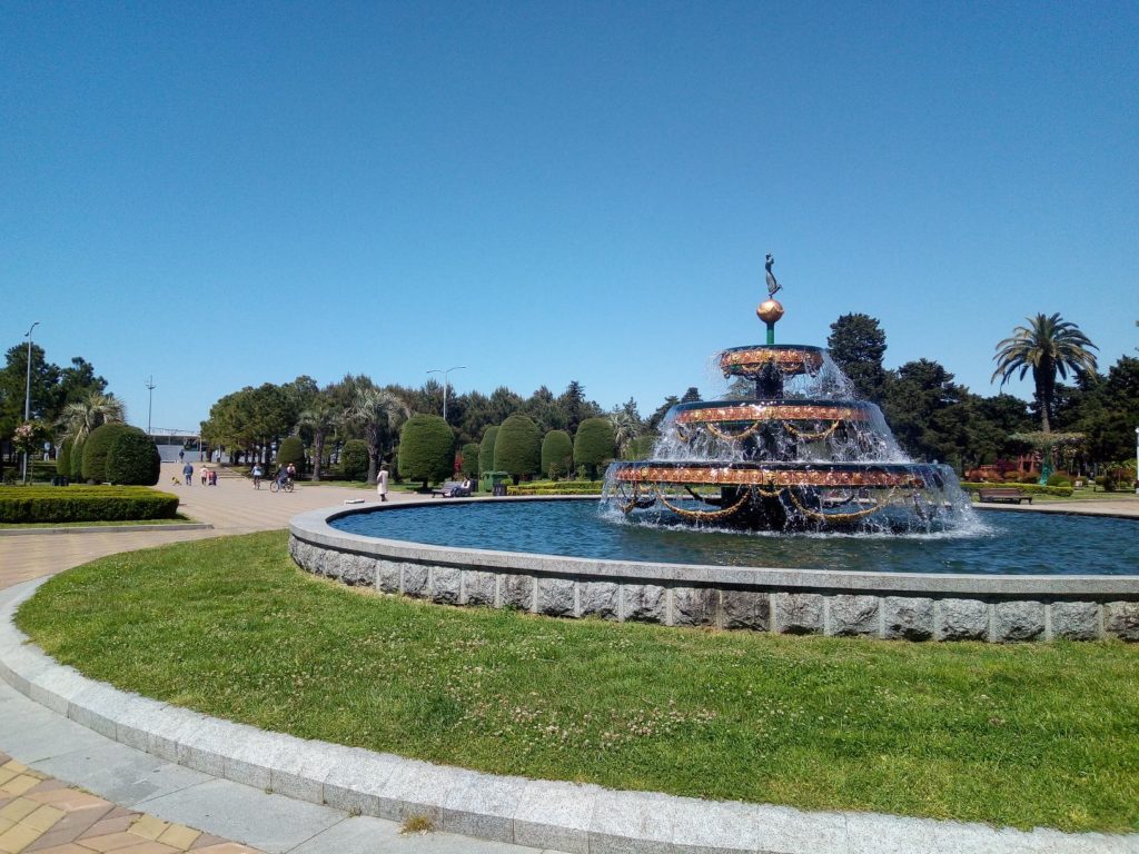 公園には噴水がいくつもあります